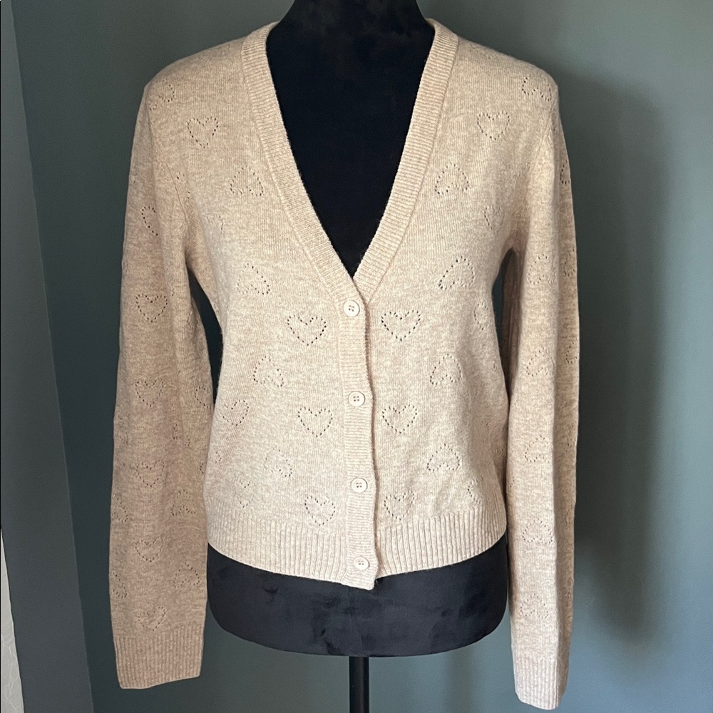 MONROW Wool Lightweight Cashmere Oatmeal Heart Cardigan NWT